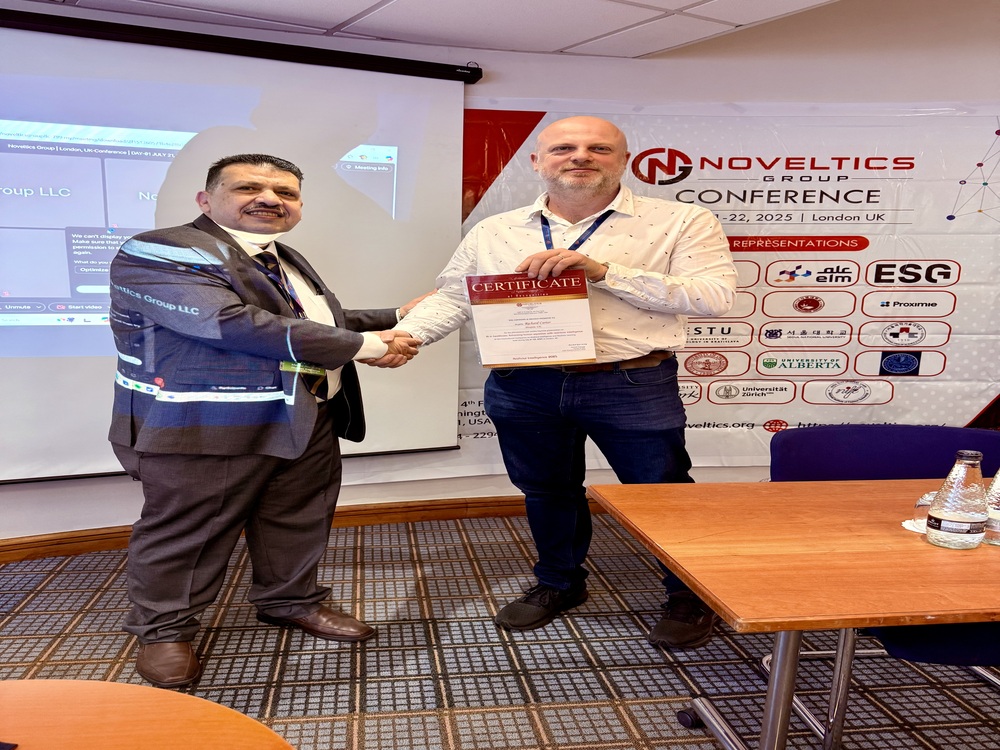 Mental Health 2025_Noveltics Group-14
